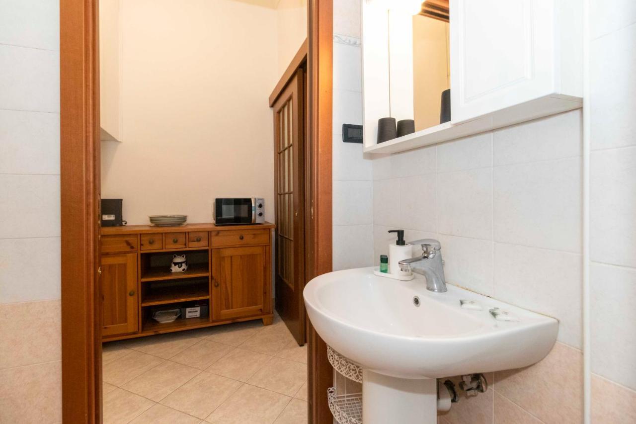 Turin Mm Spezia Mini Apartment Exterior photo